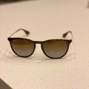 Erika Classic Ray-Ban with brown frames.